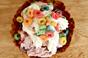Fruit loops ice cream sundae